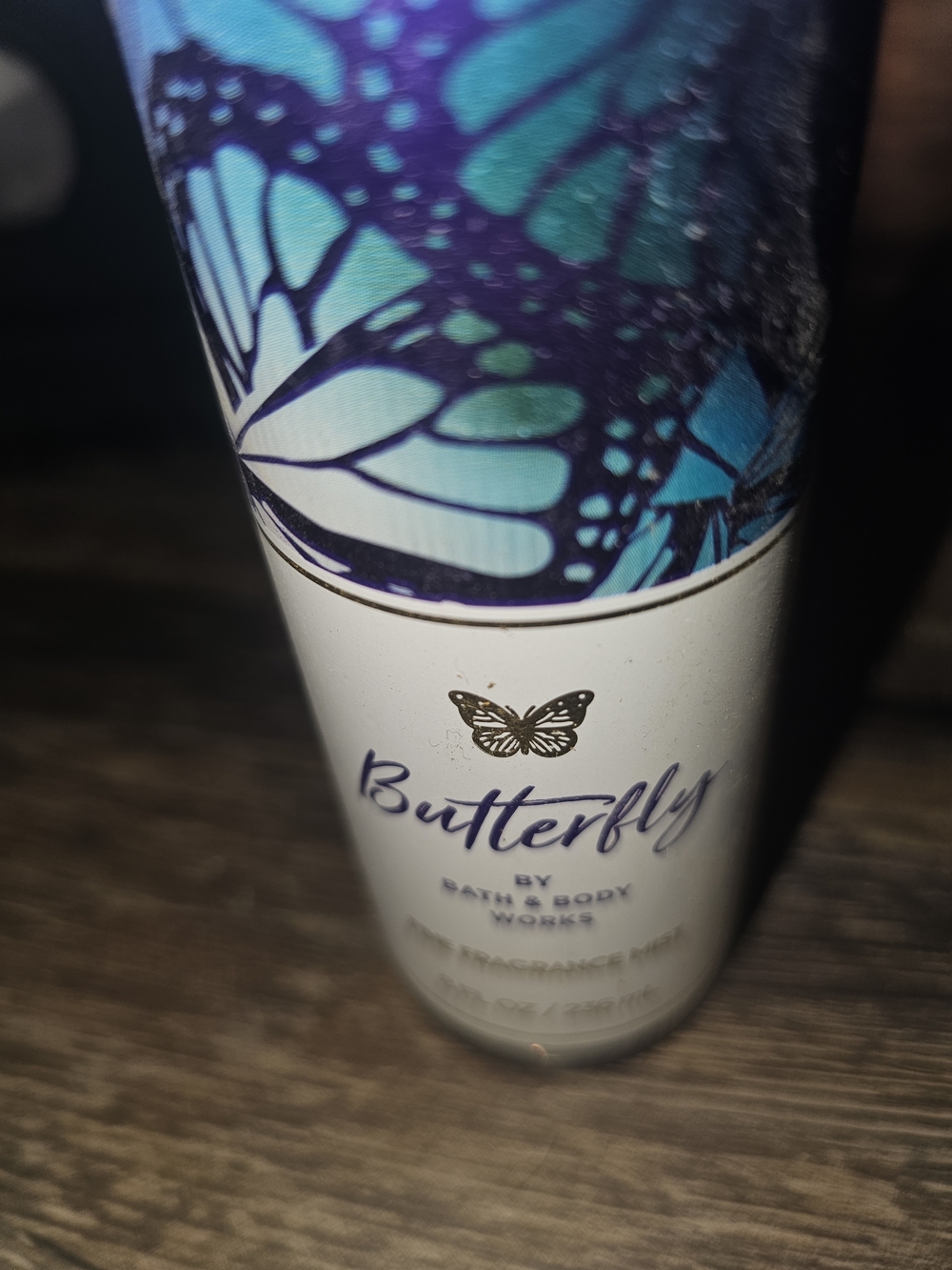 PRICE DROP 👇🏼 Bath & Body Works Butterfly Perfume in Blue and Purple